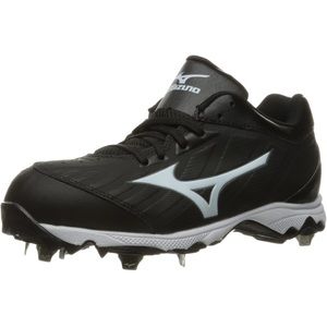 MIZUNO NEW Women’s Softball metal Cleats - New Size 7.5